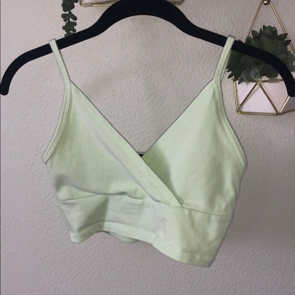 💚 RARE GREEN BRANDY MELVILLE TANK💚